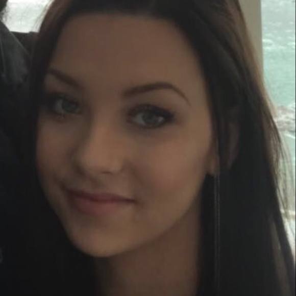Meet your Posher, Rachel - Picture 1 of 1